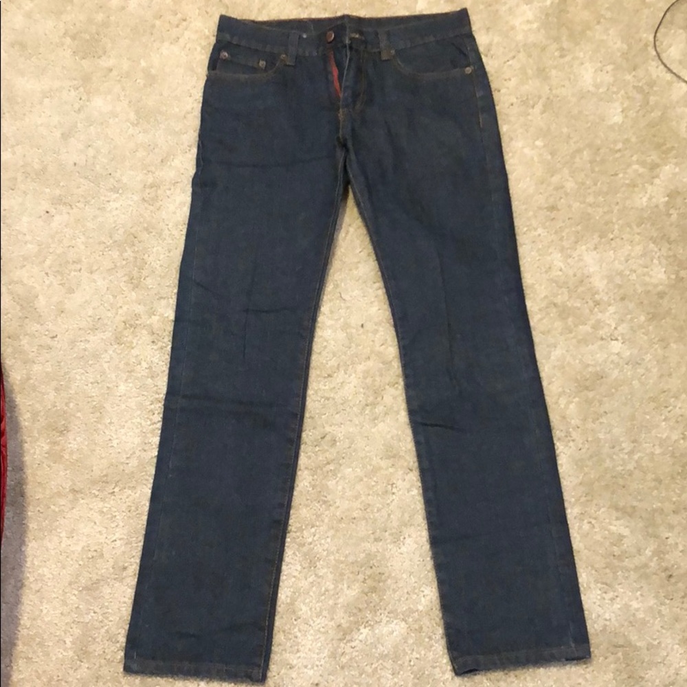 Active Revolt Jeans